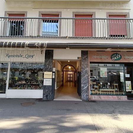 Merano-Biz Bagian luar foto