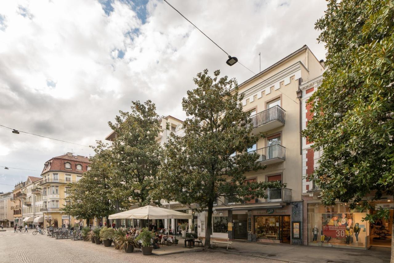 Merano-Biz Bagian luar foto